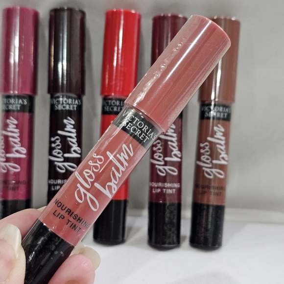 Victoria's Secret Other - Victoria's Secret Beauty Gloss |  Balm Nourishing Lip Tint SMITTEN 2.2g
